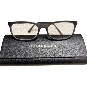 Burberry frames with origami case